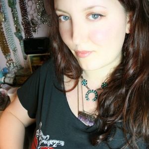 Meet your Posher, Posh